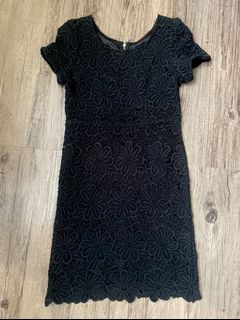 (Category: ) located in . Submitted by nz_wardrobe (Listing ID 1137159246, Image 1). Description: .