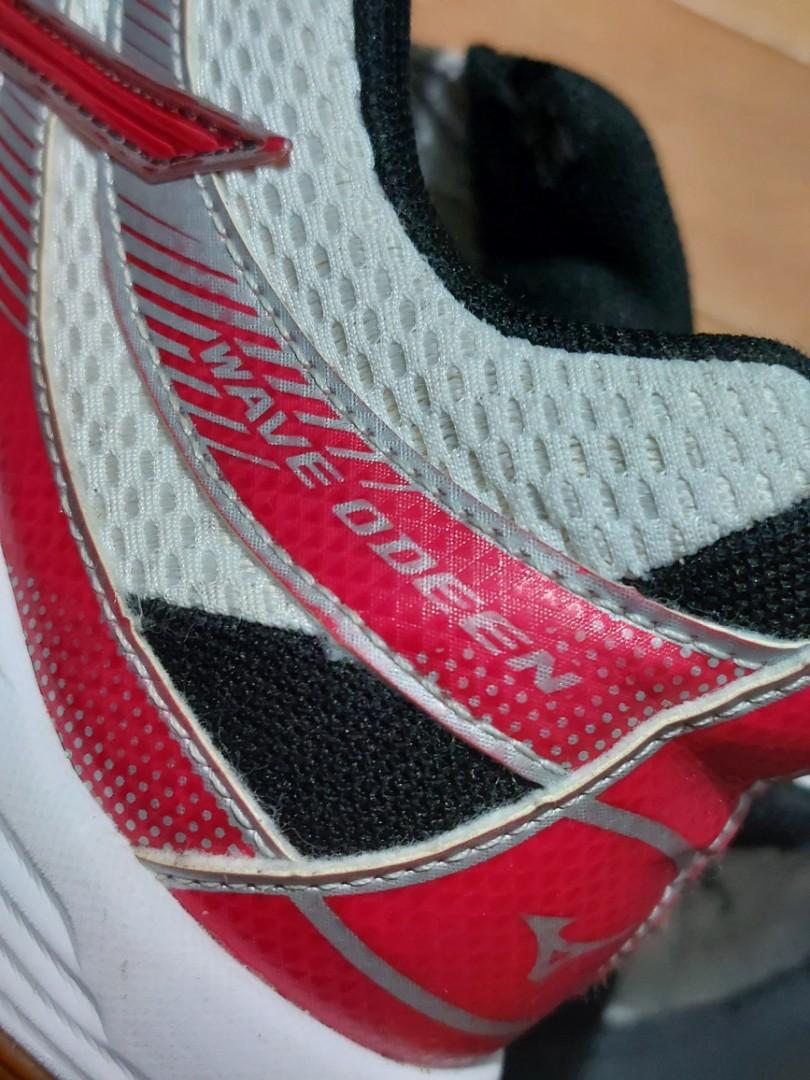 Harga mizuno wave best sale odeen