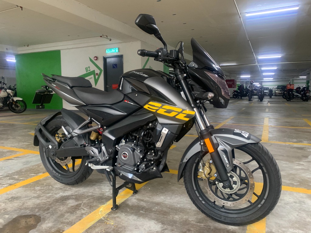 Ns shop 2000 pulsar
