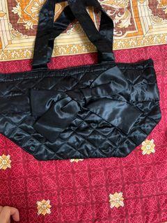 NaRaDa 黑色包包made in Thailand