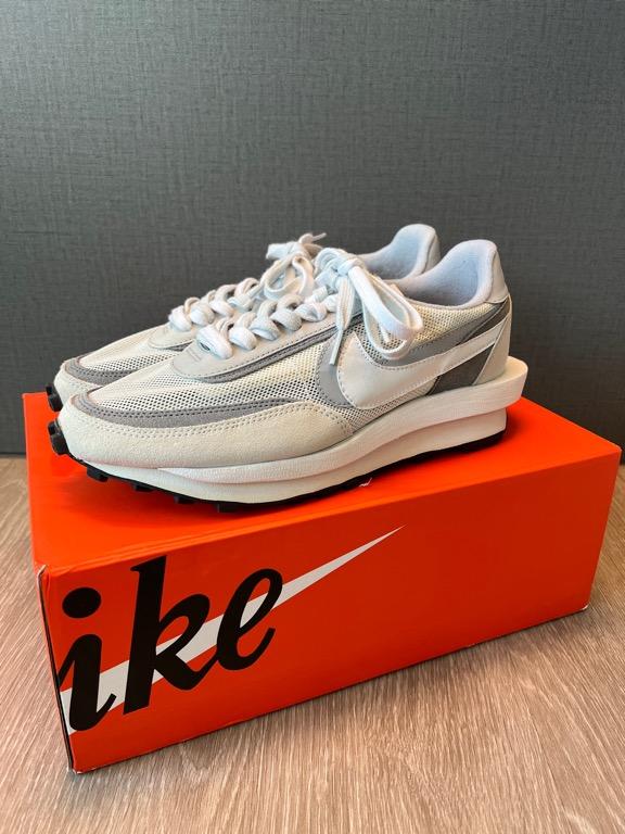 Nike sacai waffle summit best sale white