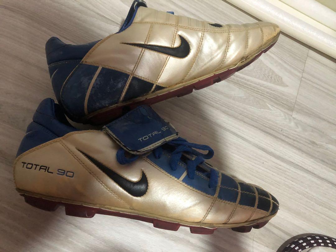 Nike total hotsell 90 magia
