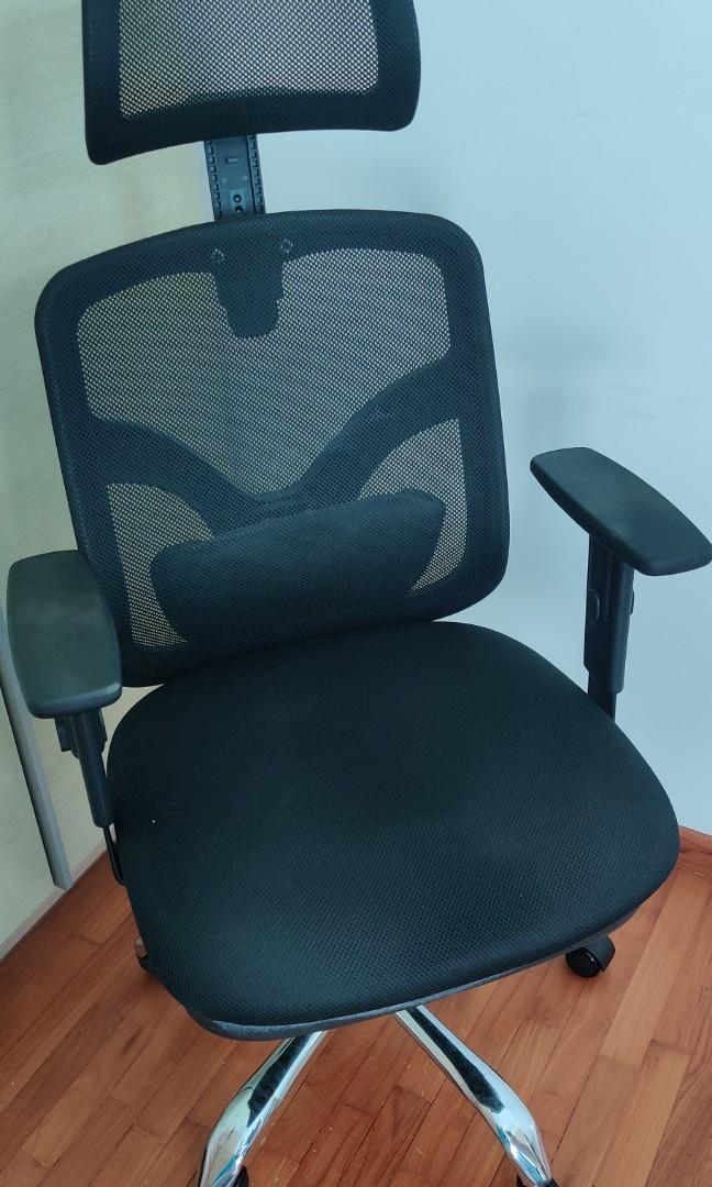 Office Chair WFH JiJi.SG, Furniture & Home Living, Furniture, Chairs