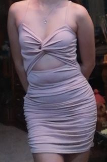 (Category: ) located in . Submitted by ayiDeclutters (Listing ID 1137128835, Image 1). Description: .