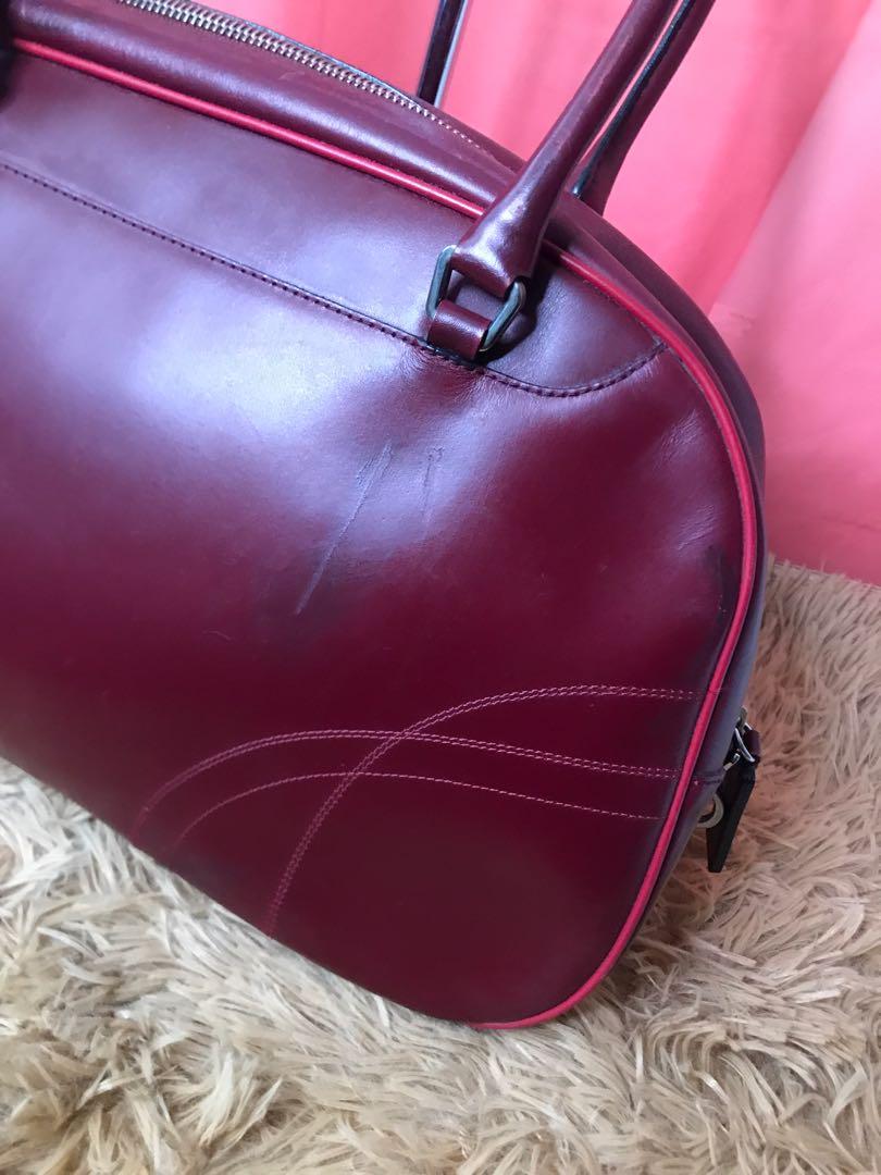 Prada Long Strap Boston (Category: Luxury Bags & Wallets) located in Manila. Submitted by joylauthenticbags (Listing ID 1137142593, Image 3). Description: Guaranteed Authentic preloved item from Japan Location: Malate, Manila Delivery via: LBC COD/COP, JRS, J&T or your preferred courier within Manila Payment: BPI, GCash Please visit our page: facebook.com/JoyLAuthenticBags Actual photos posted. Interested buyers may ask for more photos. .