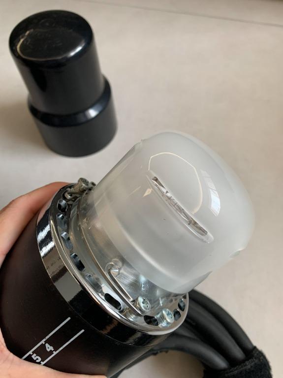 Profoto Acute 2 D4 Flash Head with Reflector, Photography, Photography