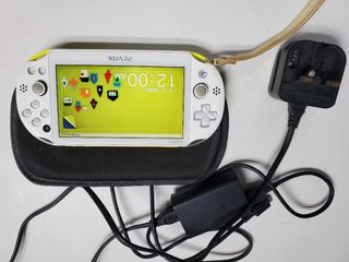 （分類：）位於 。 由 catmk2 提交（商品編號 1137127680，圖片 1）。簡介： 。