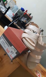 （分類：）位於 。 由 crystalchu114 提交（商品編號 1137090533，圖片 1）。簡介： 。