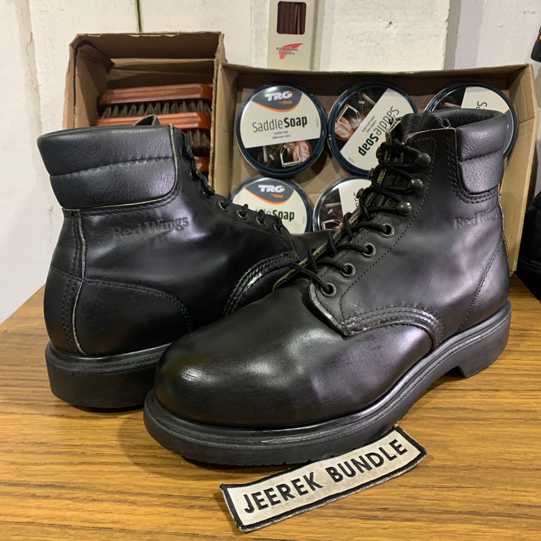 Red wing hotsell boots 243