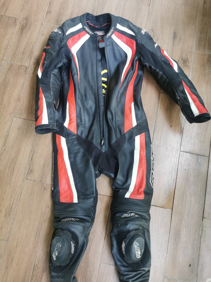 RST leather full racing suit, Motorcycles, Motorcycle Apparel on Carousell
