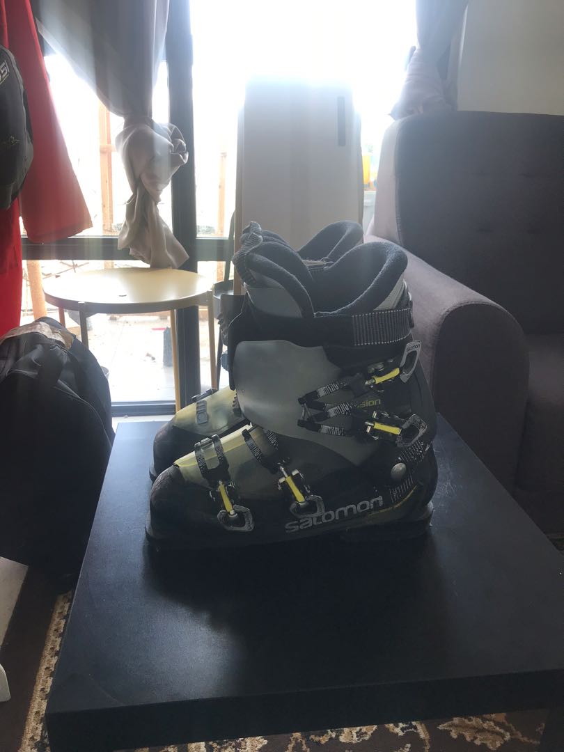Salomon mission r90 hot sale