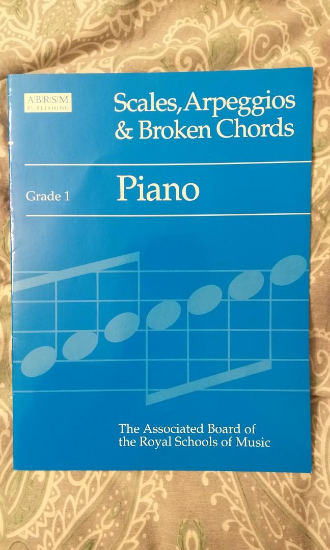 Scales, Arpeggios and Broken Chords Piano Grade 1, 興趣及遊戲, 音樂、樂器 & 配件
