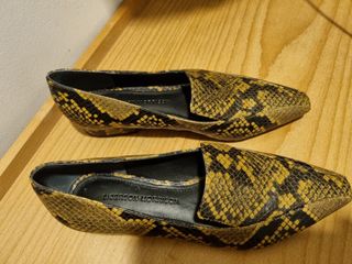 (Category: ) located in . Submitted by izma07 (Listing ID 1137127872, Image 1). Description: .