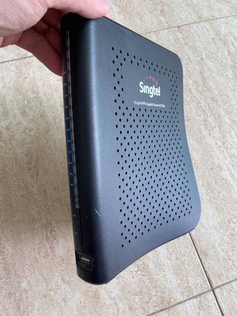 SingTel Router, Computers & Tech, Parts & Accessories, Networking on ...