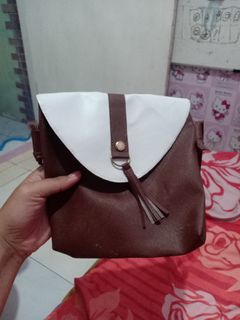 (Kategori: ) berada di . Dikirim oleh ochie16 (ID iklan 1137170715, Gambar 1). Deskripsi: .