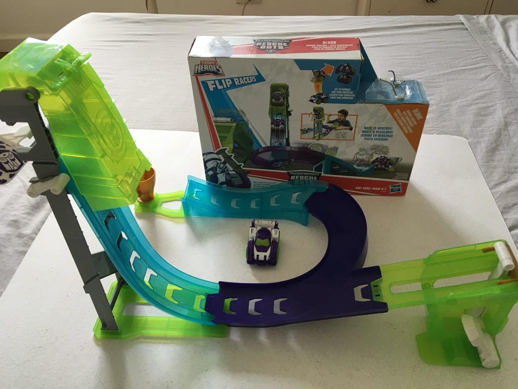 Transformers Rescue Bots Flip Racers Blurr Reverse Raceway Playset ...