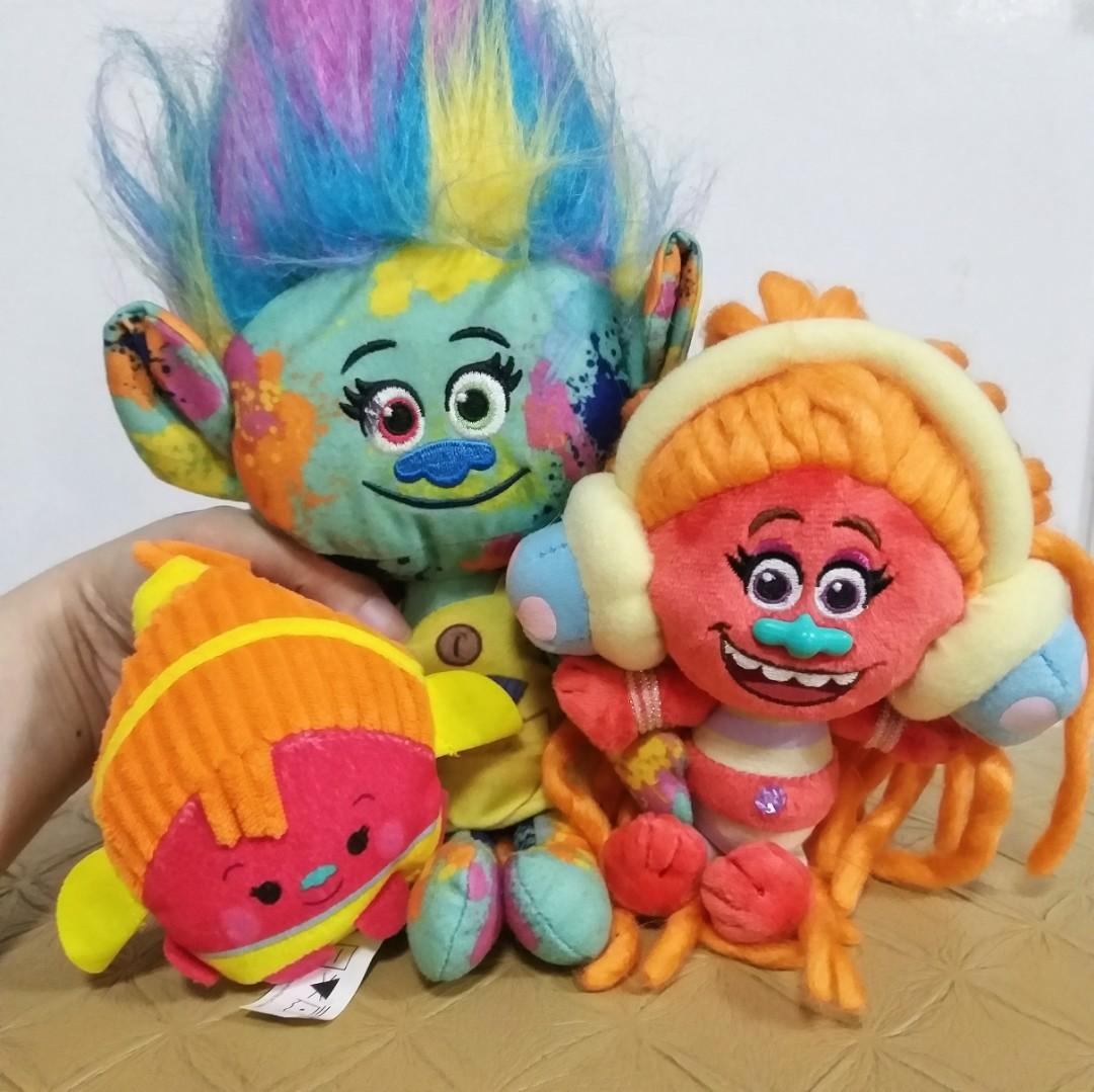 Trolls DJ Suki and Harper Stuffed Plush Toy Bundle, Hobbies & Toys