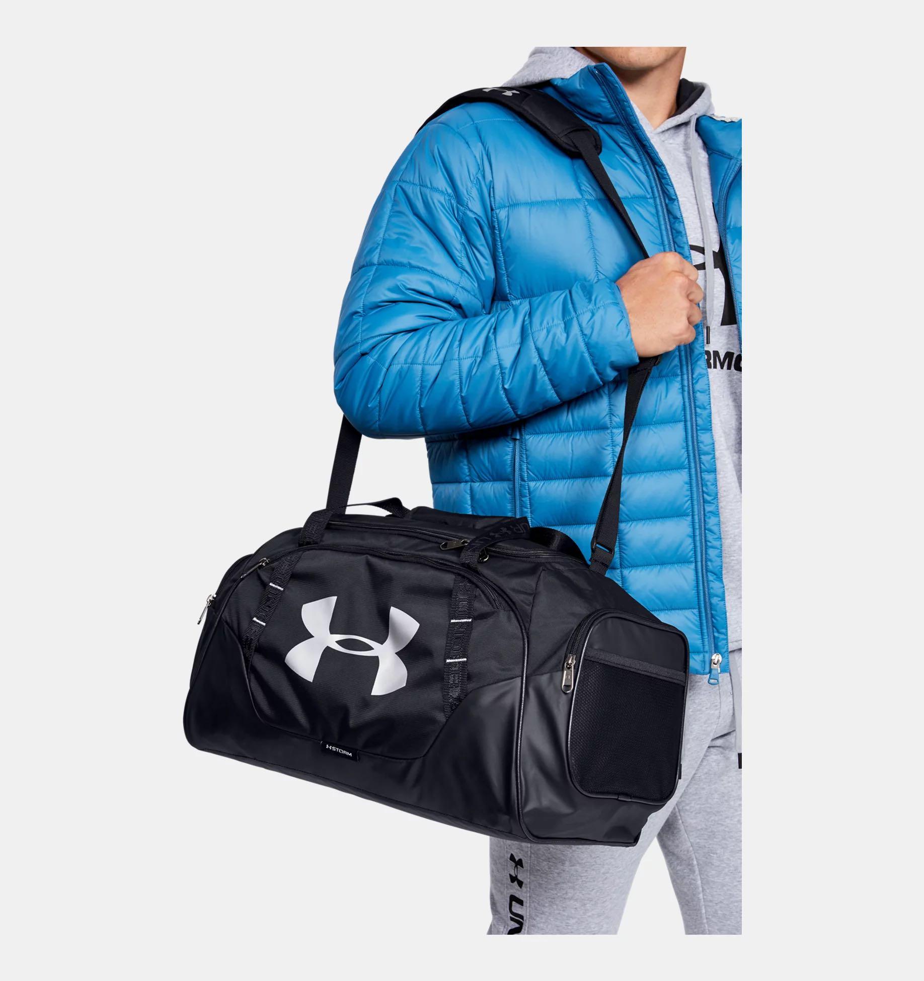 Contribución En contra Un fiel Under Armour Undeniable 3.0 Small Duffle Bag, Sports Equipment, Other  Sports Equipment and Supplies on Carousell