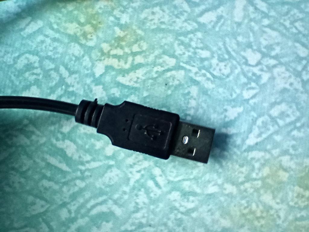 USB Dual Shock Console for PC (Secondhand) (Category: PlayStation) located in Guinobatan. Submitted by gonzotrickster9899 (Listing ID 1137145524, Image 2). Description: USB Dual Shock Console for PC is good for gaming. If you to buy it, please contact 09654813379 (text only) here in Guinobatan, Albay.