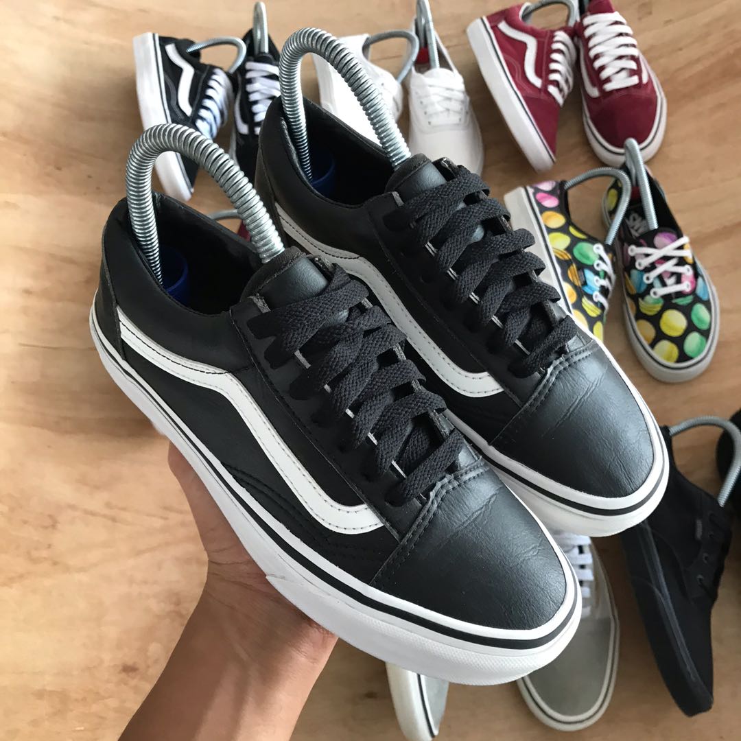 Black leather old skool vans size 5 online