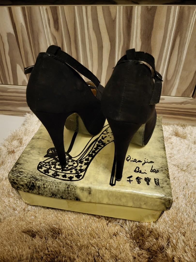 Half inch heels shop