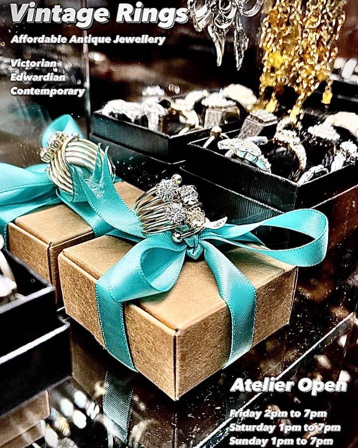 Affordable antique outlet rings