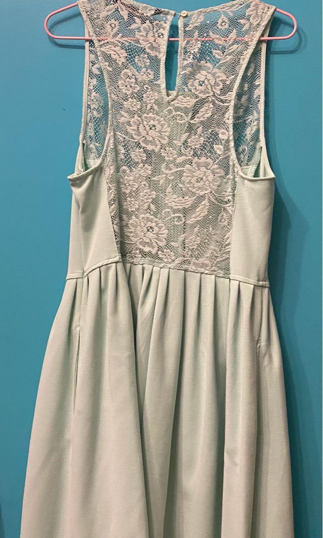 Zara mint green dress (Category: Dresses) located in Angeles City. Submitted by ktan16 (Listing ID 1137125543, Image 3). Description: All items are pre-loved and fixed price (plus shipping). Feel free to message me for more details. Thanks! Fits medium to large. .