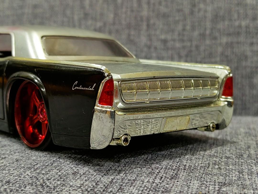 1963 Lincoln Continental 1/24 Diecast Car JADA toys, Hobbies ...