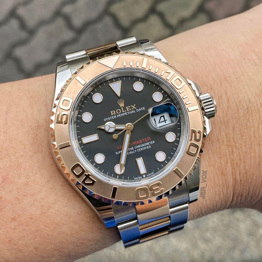 2021 Yacht Master Matte black dial 40mm 116621 two tone Rose gold mint condition complete set