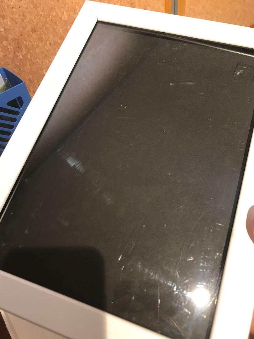 A4 photo frame or certificate frame ikea, 攝影器材, 攝影配件, 其他攝影配件 Carousell