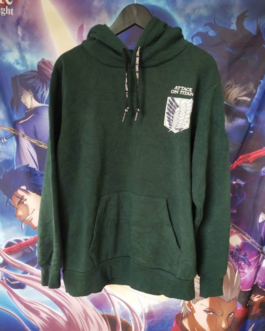 Harga hoodie on sale attack on titan