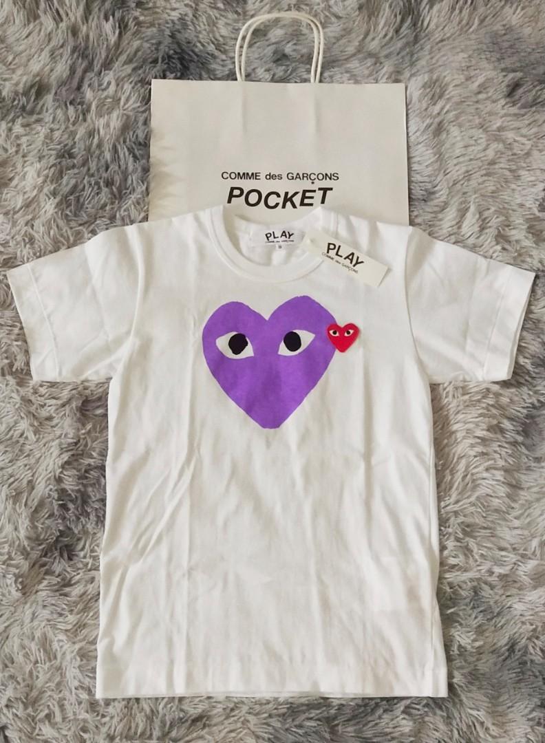 black crew neck shirt