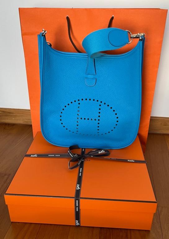 HERMES Taurillon Clemence Evelyne TPM Bleu Frida 715153