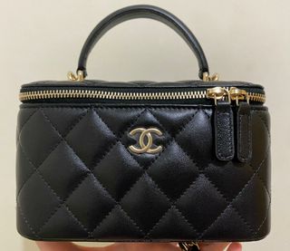 （分類：）位於 。 由 chanelcclove 提交（商品編號 1137444728，圖片 1）。簡介： 。