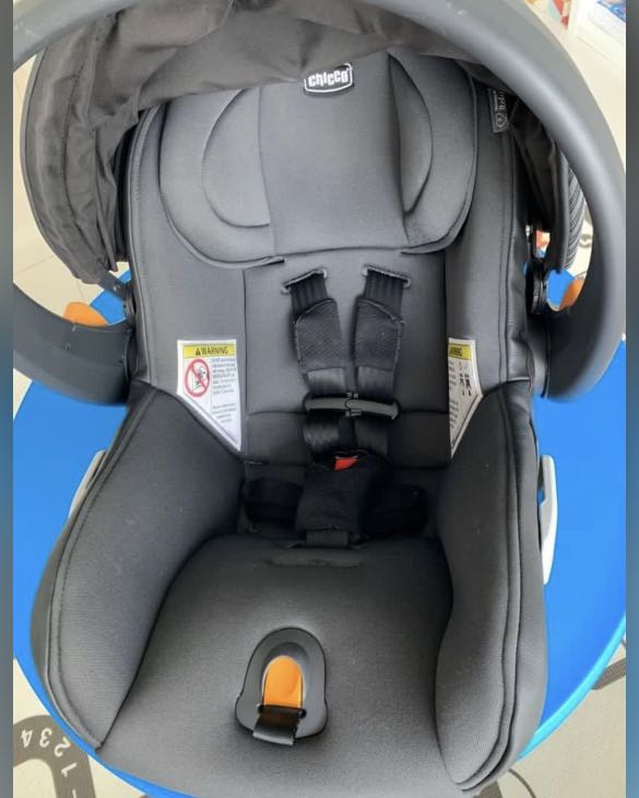 Chicco Fit2 Car Seat Babies Kids Going Out Car Seats On Carousell