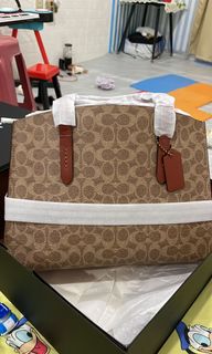 (Kategori: ) berada di . Dikirim oleh liena_bear (ID iklan 1137423793, Gambar 1). Deskripsi: .