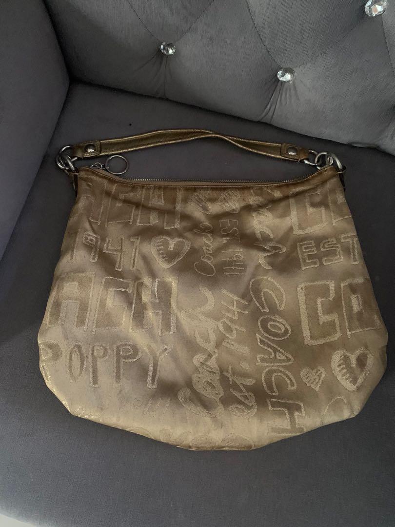COACH HOBO BAG ORIGINAL May DIRT (Category: Luxury Bags & Wallets) located in Manila. Submitted by raila.bags (Listing ID 1137284957, Image 2). Description: original po lahat yan 💯auth all items direct from japan pawnshop🌺😍❤️visit my shop @marikina ⛔️money back guaranteed🌺 ⛔️vibe sms pm or col ⛔️09989537623 smart🌺🌺🌺 ⛔️09359633828 globe🌺🌺🌺 ⛔️meet up👍👍 ⛔️i message 😍DM me thru IG ⛔️whattsapp 😘😘🌺 ⛔️ add me on facebook: http://facebook