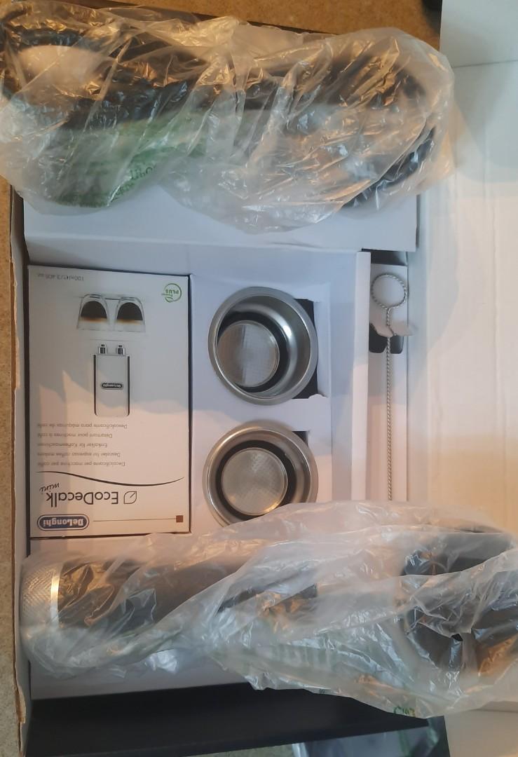 Delonghi La Specialista Espresso Coffee Machine, TV & Home Appliances