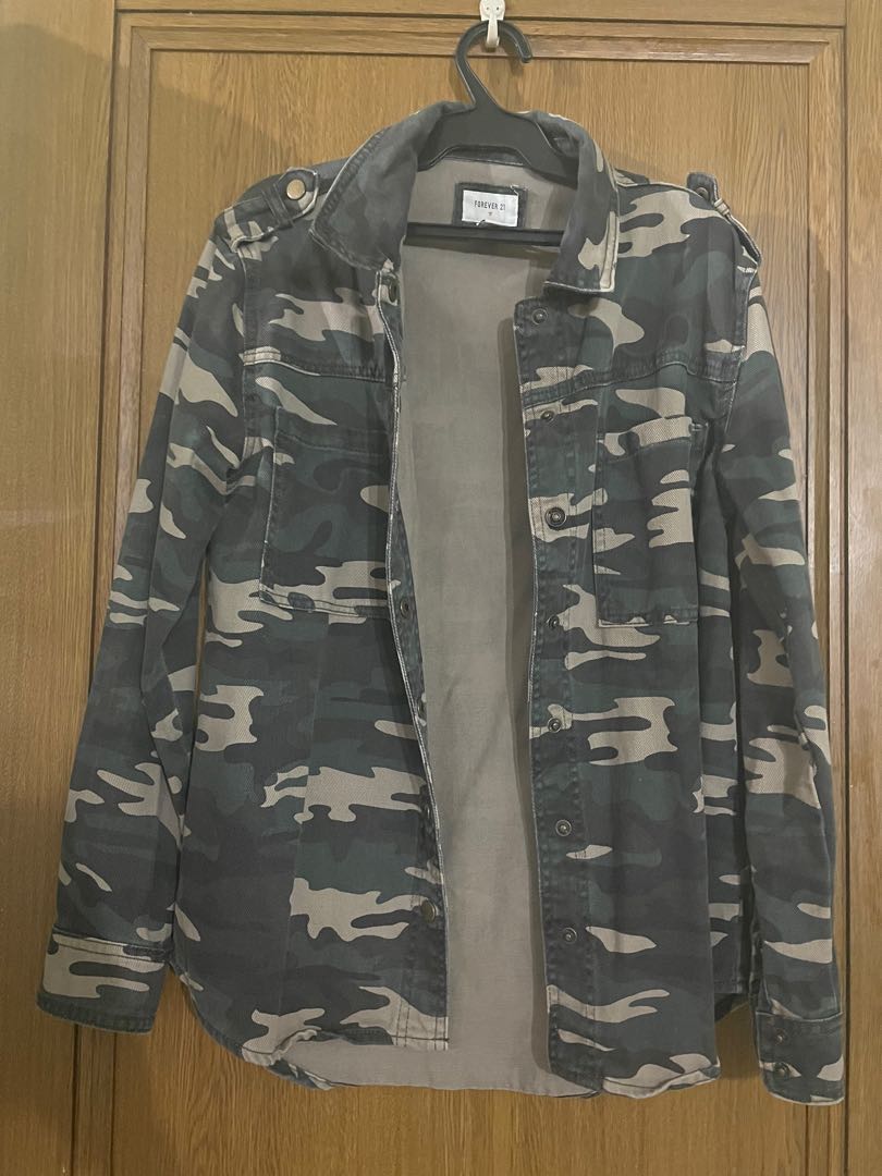 Forever 21 Camo Jacket, Women's Fashion 