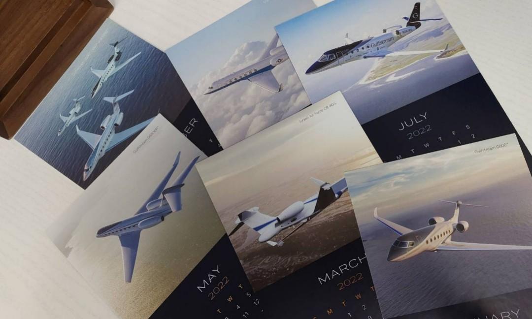 Gulfstream 2022 calendar 灣流2022座檯月曆, 興趣及遊戲, 手作＆自家設計, 文具 Carousell