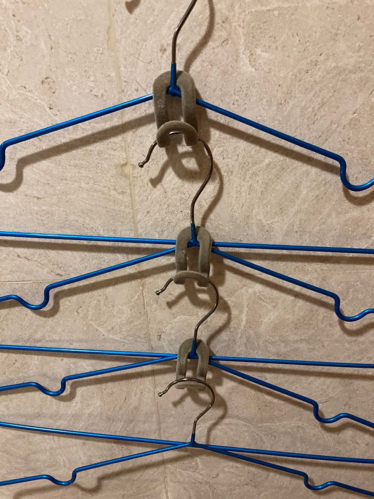 Free 28 Hanger extenders, Furniture & Home Living, Home Improvement