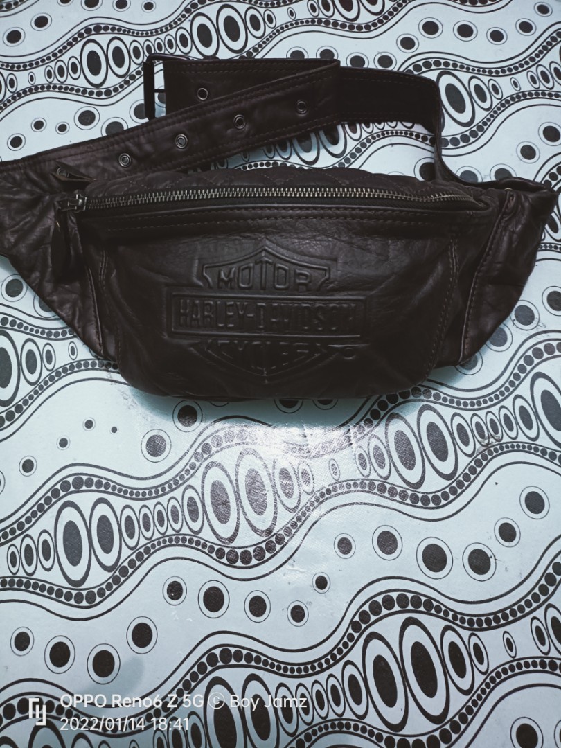 Harley Davidson waist bag, Men's Fashion, Bags, Sling Bags on Carousell