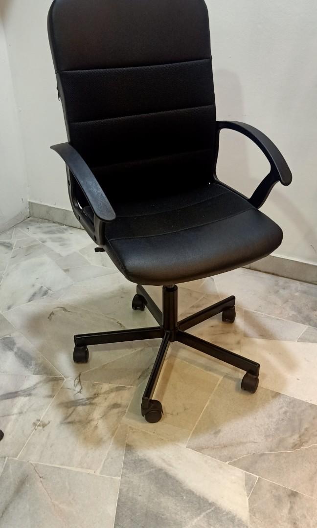Ikea renberget new arrivals swivel chair review