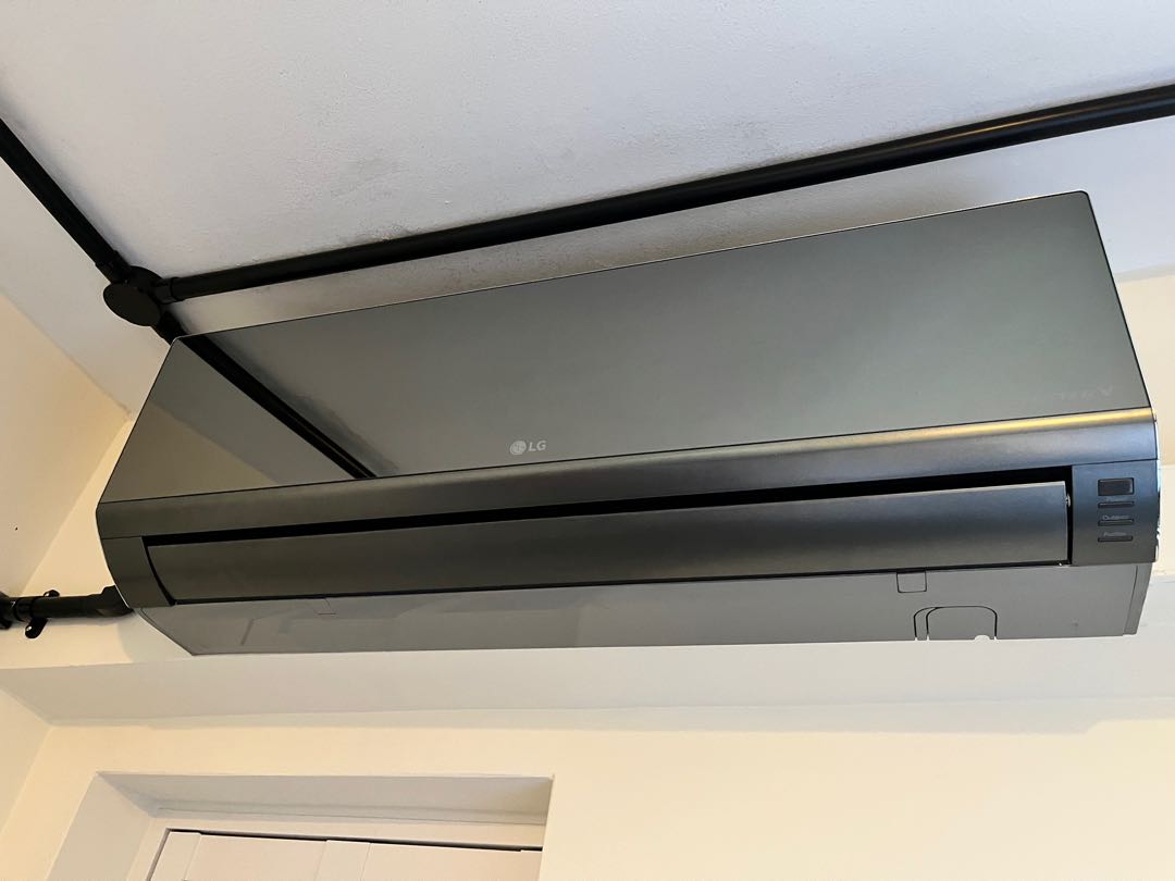 LG mirror finish aircon blower, TV & Home Appliances, Air Conditioners
