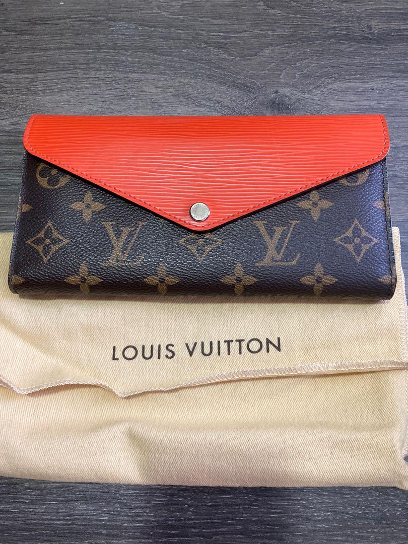 LOUIS VUITTON Red Epi Leather Wallet LV Logo Vintage - Chelsea