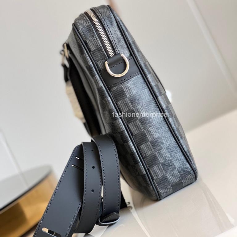 Louis Vuitton Porte-Documents Voyage PM (Damier Graphite Canvas), Luxury,  Bags & Wallets on Carousell