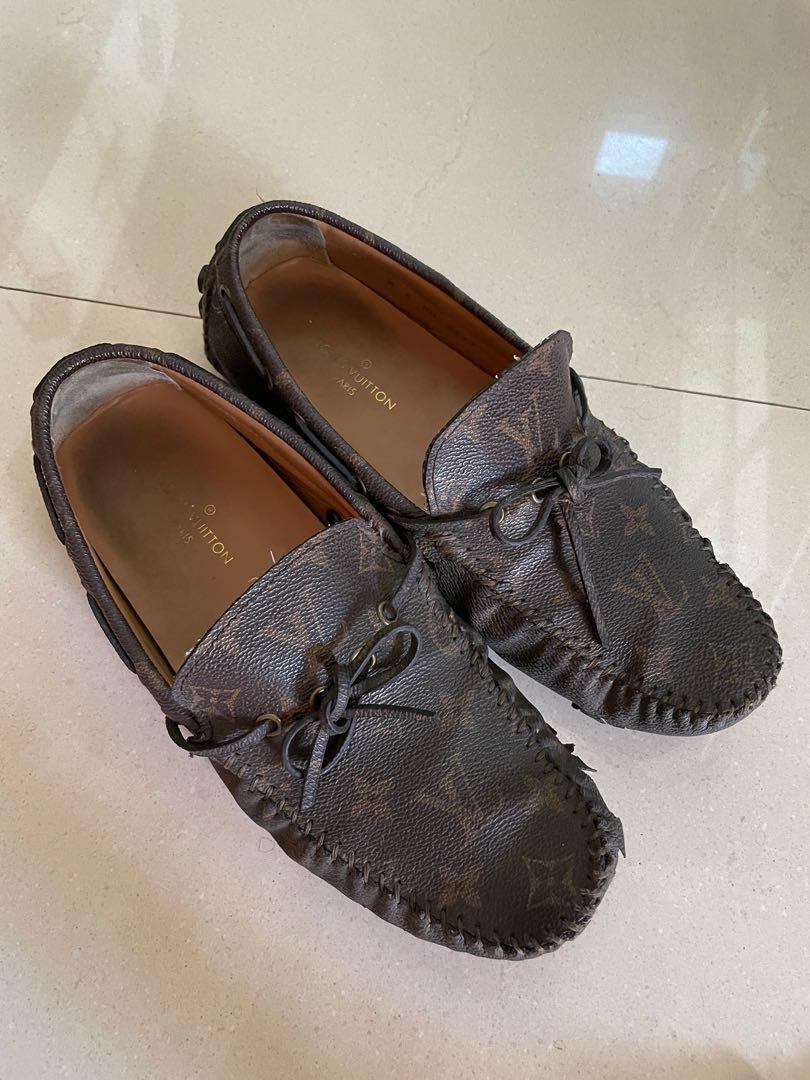 Lv mocassin top