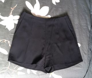 (Category: ) located in . Submitted by compulsivespender (Listing ID 1137293215, Image 1). Description: .