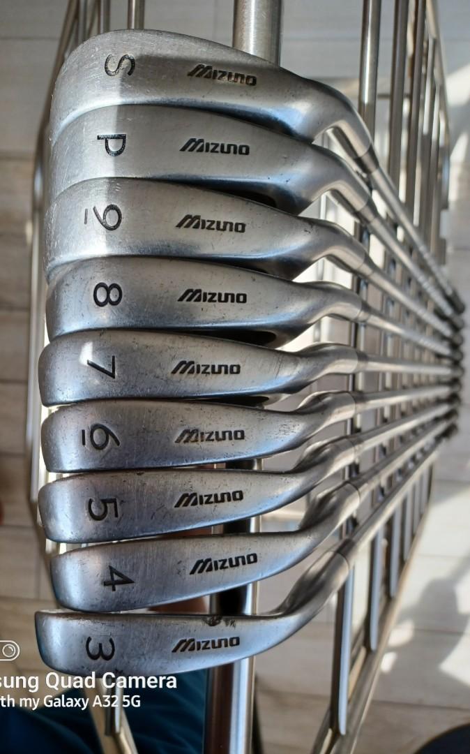 Mizuno p top
