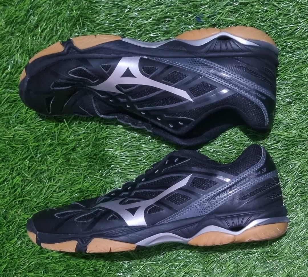 Mizuno wave hurricane 3 green online